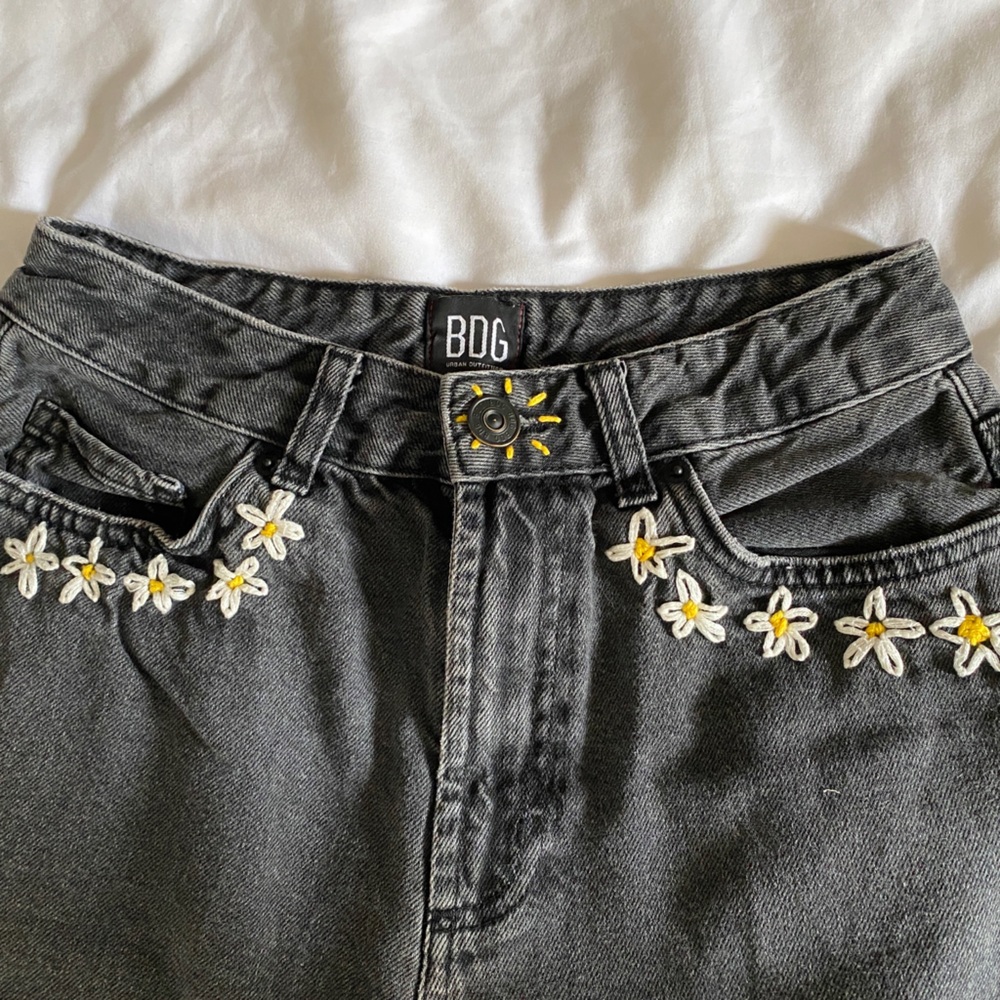 Hand embroidered black BDG high rise mom jeans